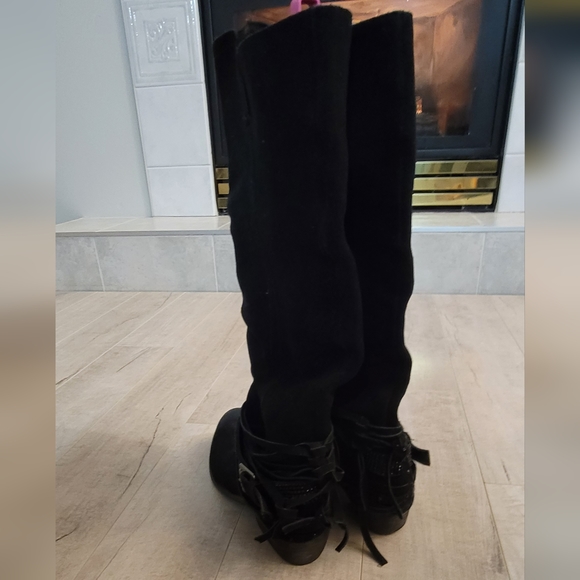 Naughty Monkey Leather Tall Boots w A Touch of Sparkle ✨ Sz 8.5 - Picture 3 of 11